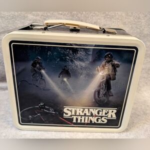 Netflix's Stranger Things Lunchbox